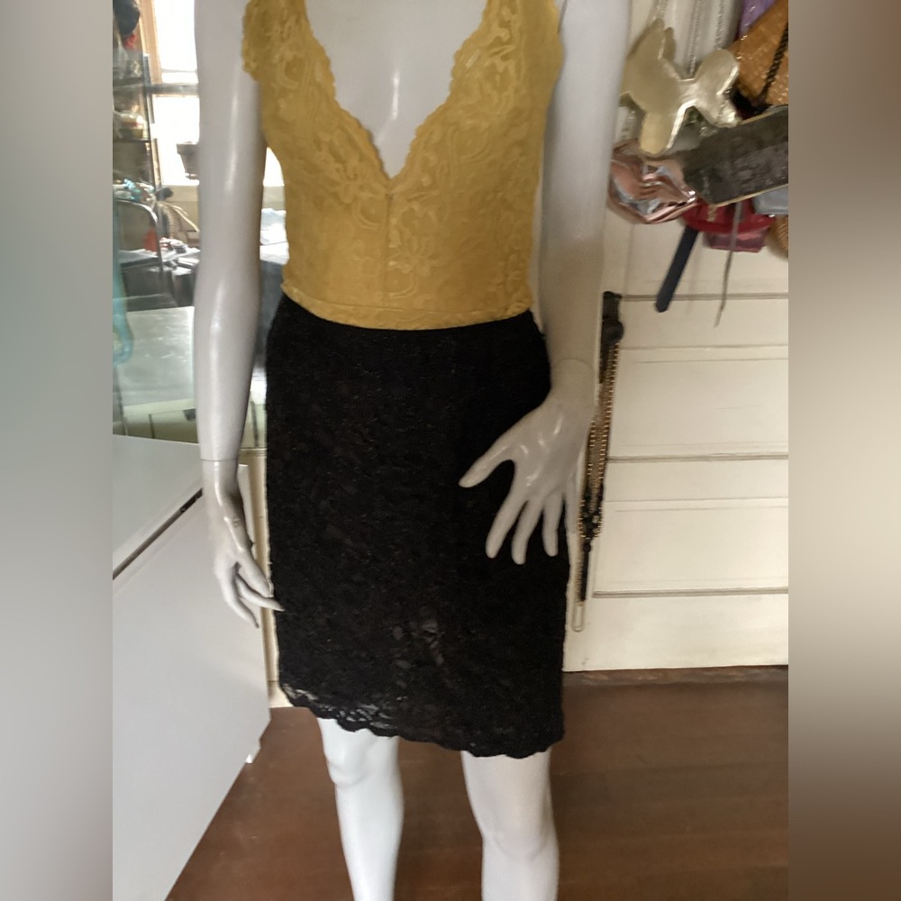Vintage UNGARO lace skirt